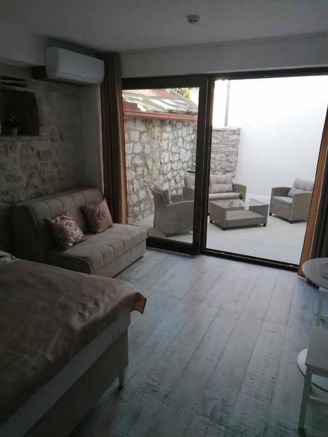 Vila Mira Τρέμπινιε Εξωτερικό φωτογραφία