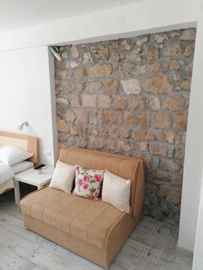Vila Mira Τρέμπινιε Εξωτερικό φωτογραφία