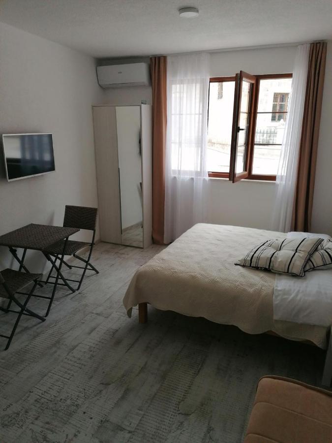 Vila Mira Τρέμπινιε Εξωτερικό φωτογραφία