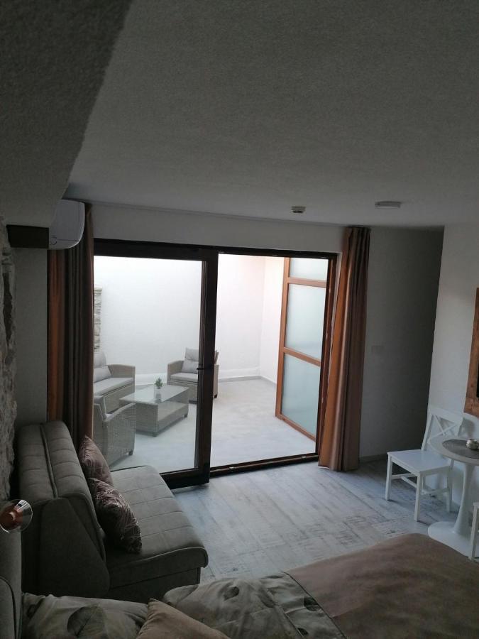 Vila Mira Τρέμπινιε Εξωτερικό φωτογραφία